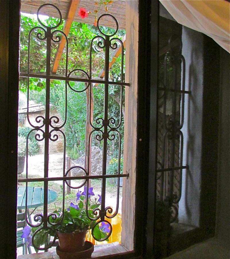 Agriturismo "Borgo Madonna Degli Angeli" - Charming Cottages In The Gardens ! Tocco da Casauria Exterior foto